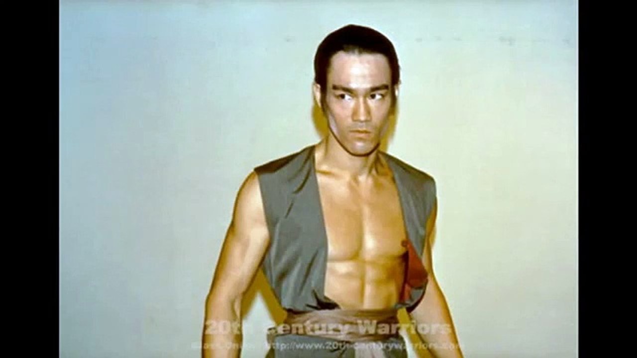 Bruce Lee - Nien Kan Yao (rare footage)