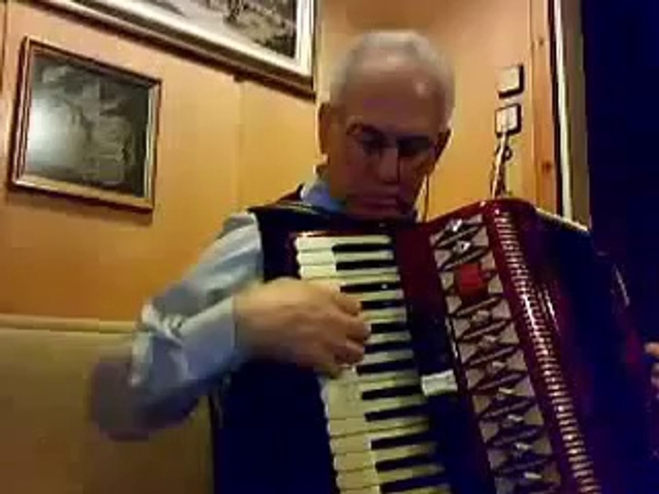 HAPPY BIRTHDAY TO YOU MARIAH CAREY 1970