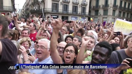 Ada Colau, icône des "indignés", investie maire à Barcelone
