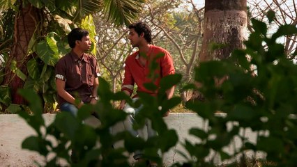 "Aadmi Hoon Aadmi Se Pyaar Karta Hoon" - Sahaay Helpline Video