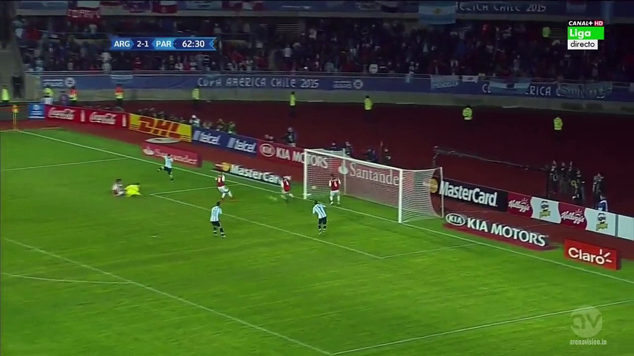 Lionel Messi incredible chance | Argentina vs Paraguay 13.06.2015