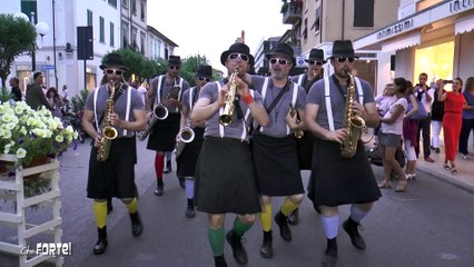 Che FORTE!  Immagini e sogni dell'arte di strada