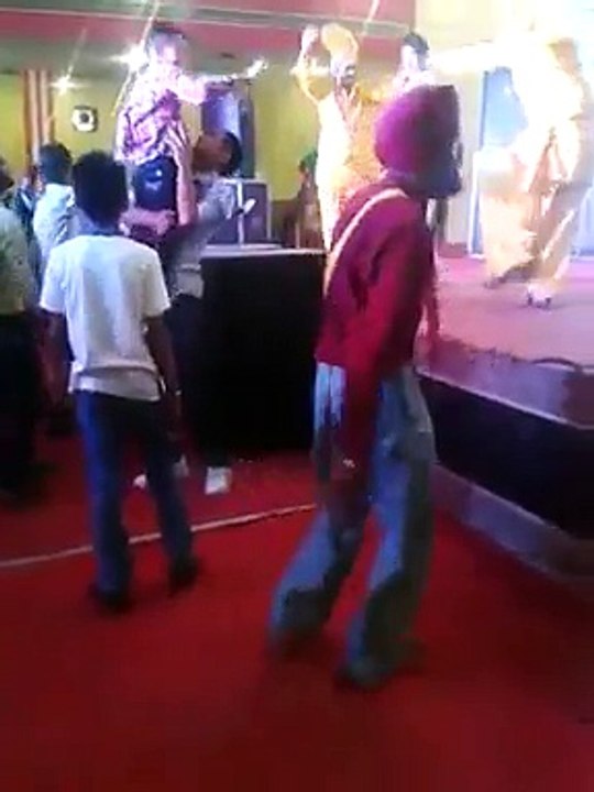 awesome dance by singh
