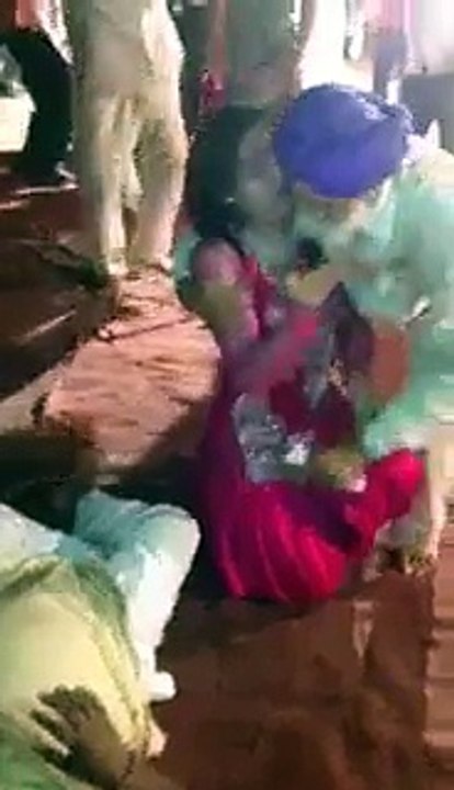 baba  vs girl  punjab da haal dekh
