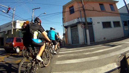 Pedal MTB, 21 amigos, Marcelo Ambrogi, Taubaté, 34 km, SP, Brasil, Time da Taubike nas trilhas rurais