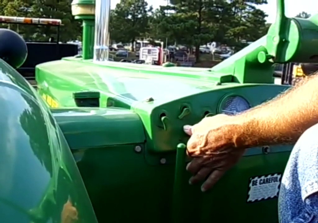 Starting the John Deere model 80 Two Cylinder Diesel Tractor