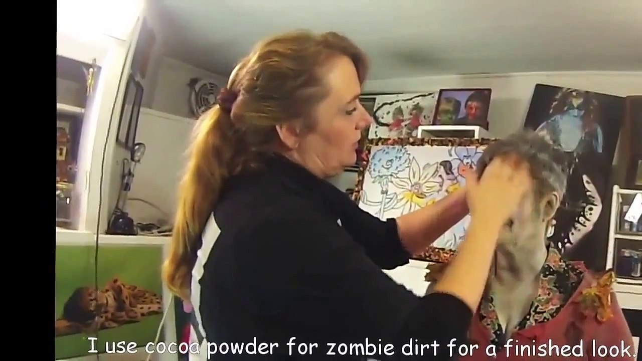 How to Do Advanced Zombie Makeup