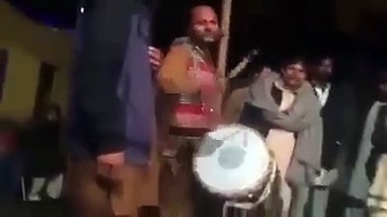 Fakhre Talagang Dhol Singer