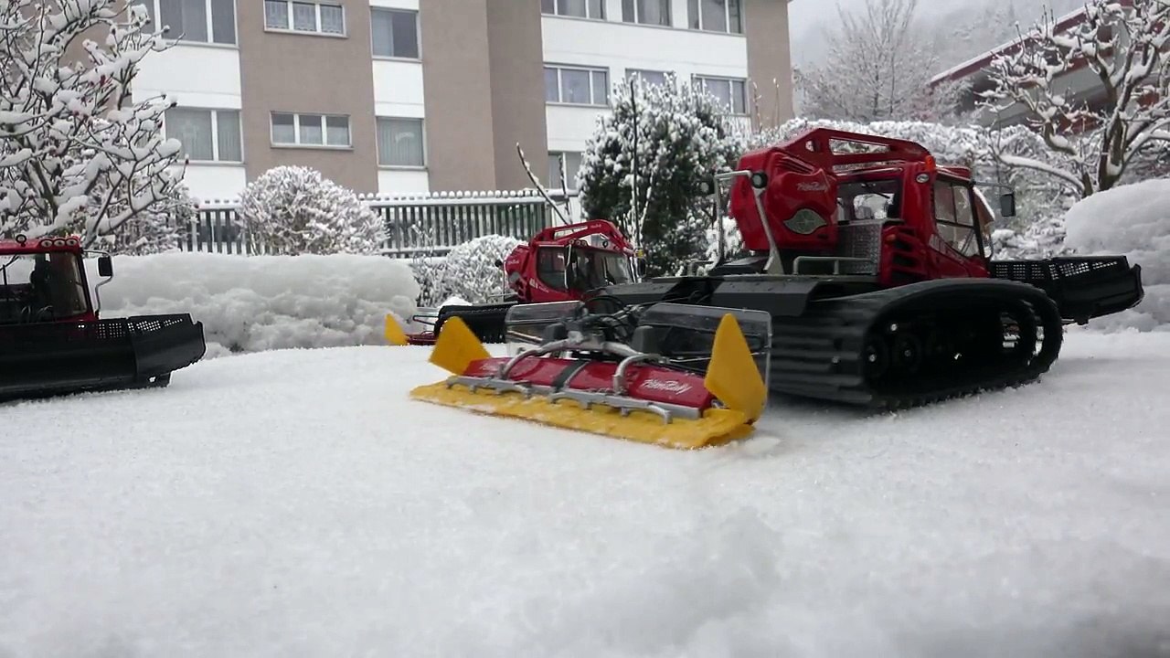 JC Pistenbully im Einsatz