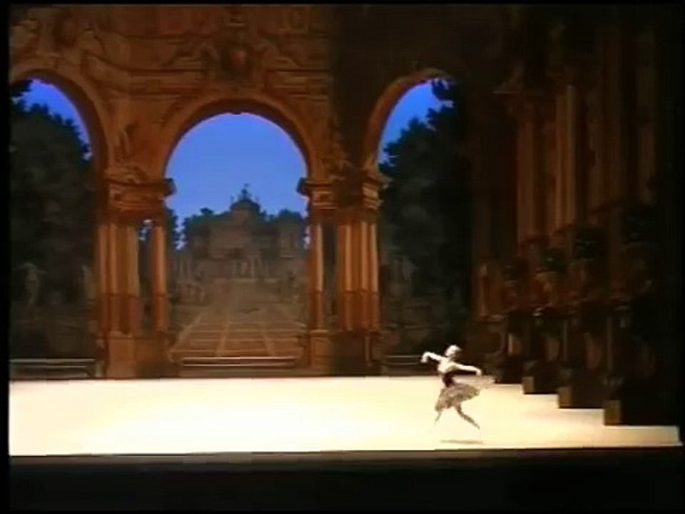 Bolshoi Ballet - Paquita Grand pas - w/ Zakharova 4/6