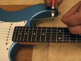 Change Electric Guitar Strings