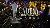 AnnaSophia Robb und Bethany Hamilton auf dr 46th Annual Academy of Country Music Awards 03.04.2011