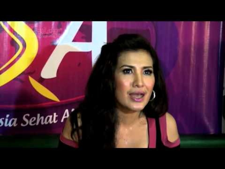 Rajin Senam Liza Natalia Punya Badan Sehat