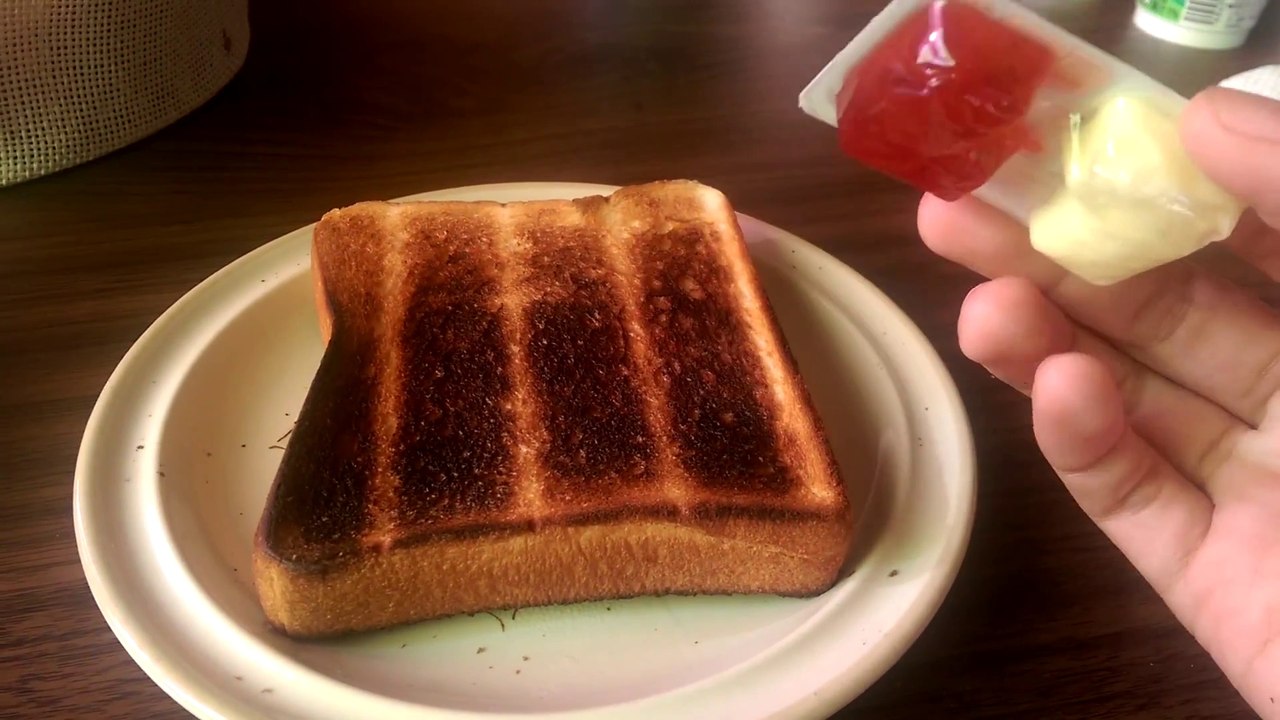 Le petit dèj japonais en en tube... Beurre et confiture !