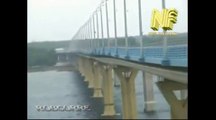 Ponte che oscilla, ondeggia  e balla in Russia