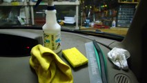 How To Clean the Inside Surface of Car Windows Without Streaks
