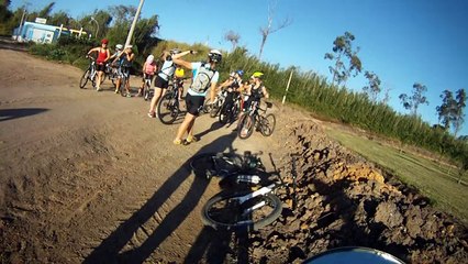 Pedal MTB, 21 amigos, Marcelo Ambrogi, Taubaté, 34 km, SP, Brasil, Time da Taubike nas trilhas rurais