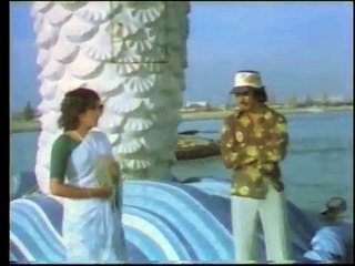 Kamal Haasan & Jayapradha - Ninaithale Inikkum