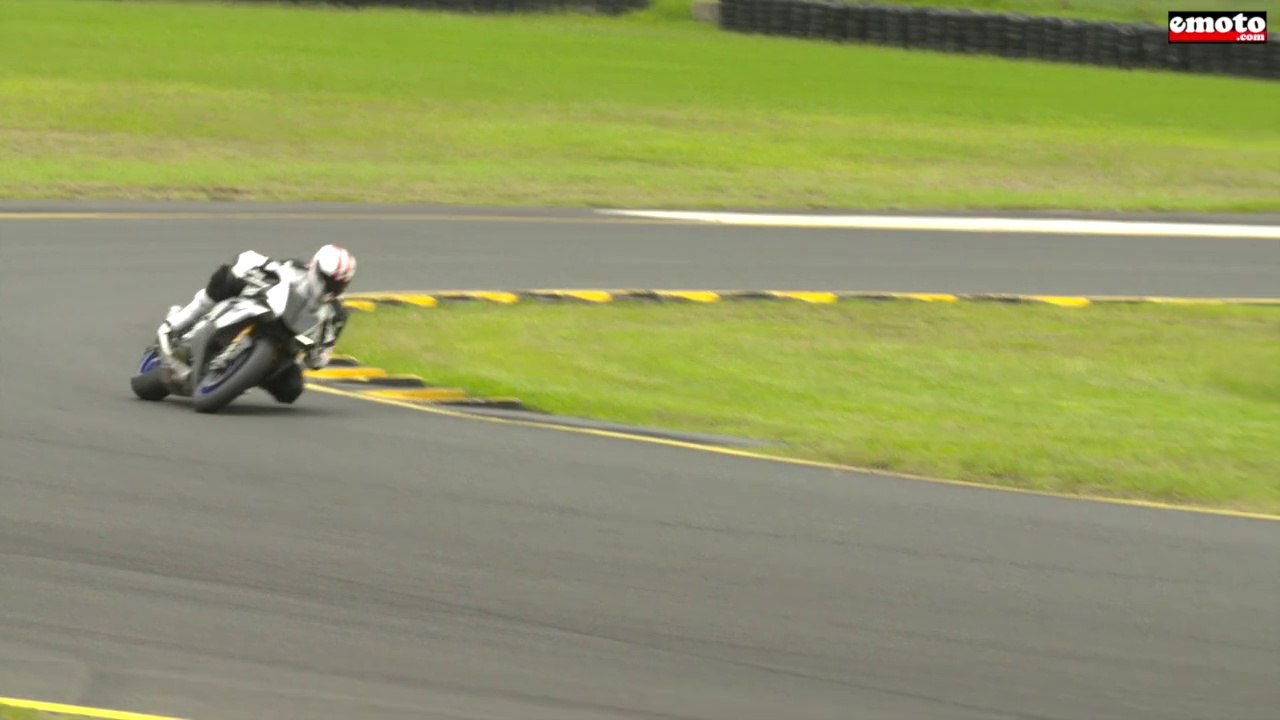 Essai Yamaha R1 et R1M modèle 2015