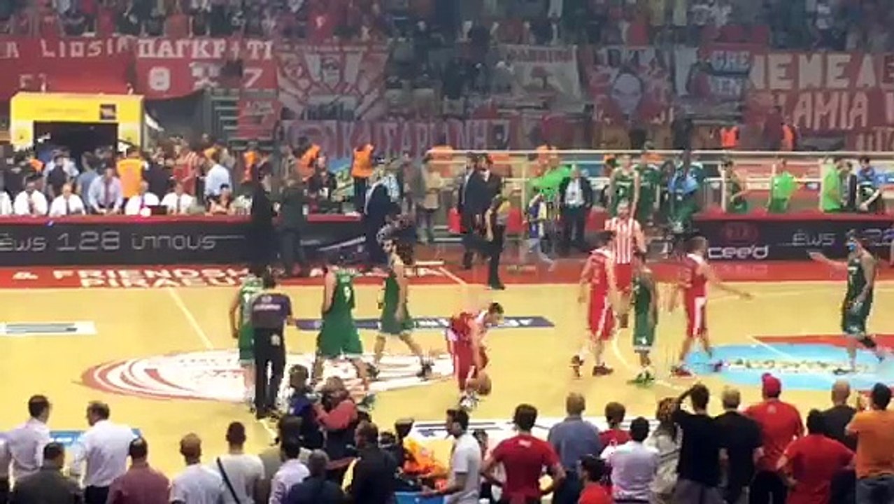 Ολυμπιακός - Παναθηναϊκός (φινάλε αγώνα)