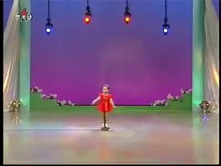 korean baby Girl Sing a Song Very beautiful