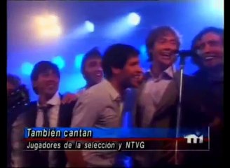 No Te Va Gustar y Selección Uruguaya cantando Cielo de Un Solo Color