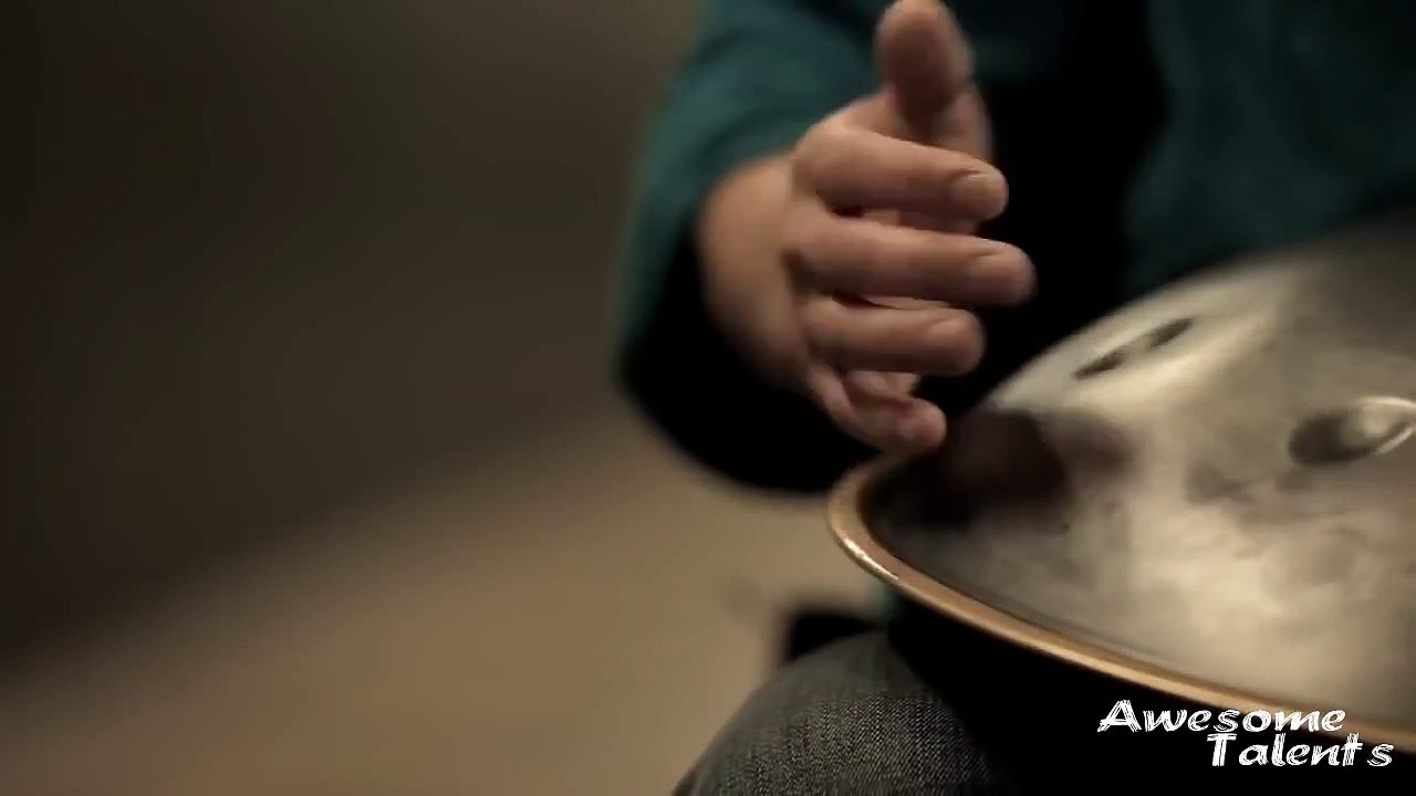 Solo Hang Drum (Daniel Waples)