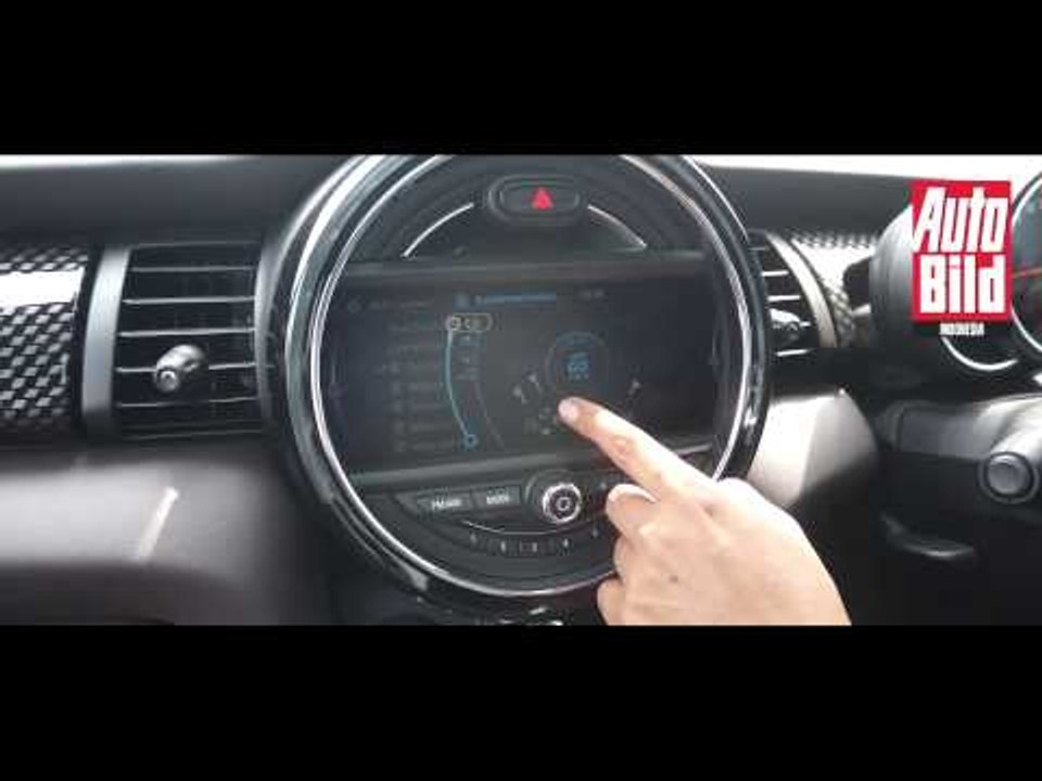 Central Display Mini Cooper S 2014