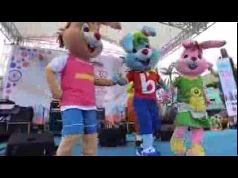 Menari bersama Bobo