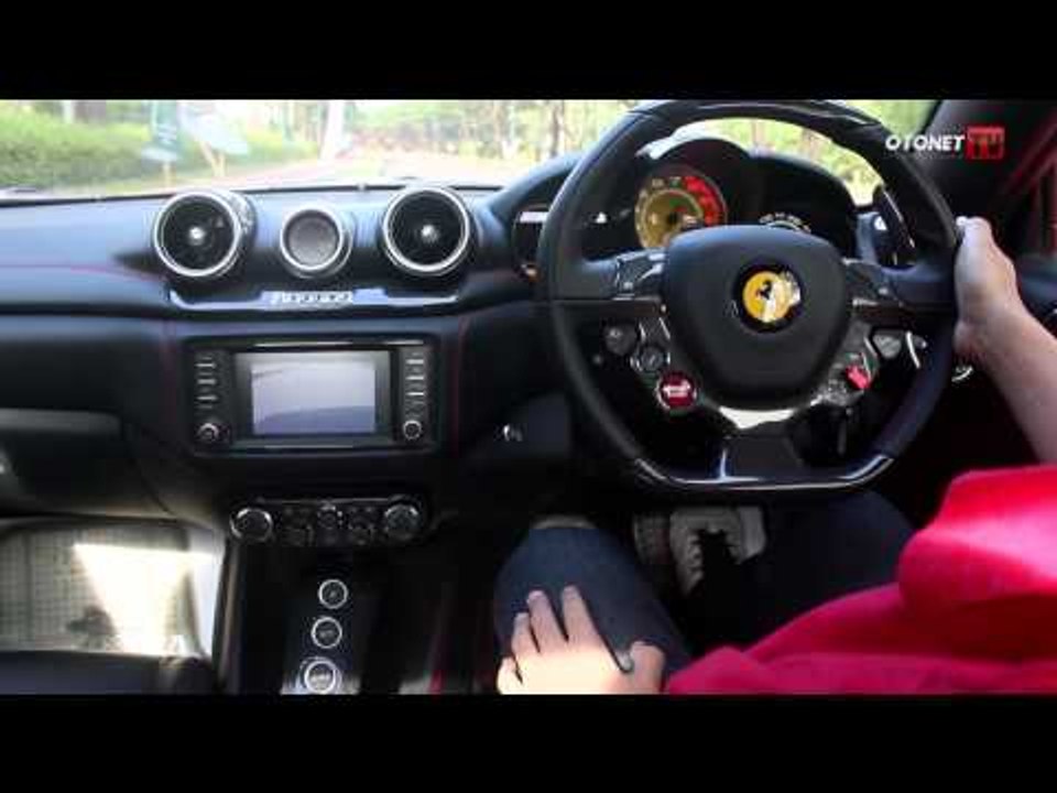 Test drive dan ulas fitur ferrari california T  2015