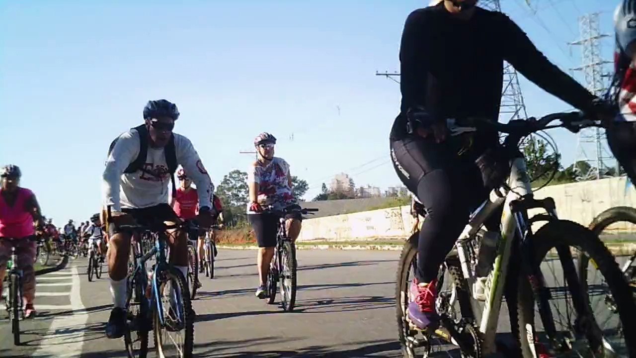 MTB, Pedal Solidário, 360 bikers, Combate ao Cancer, Taubaté, SP, Brasil, Marcelo Ambrogi. 14 de junho de 2015, (33)