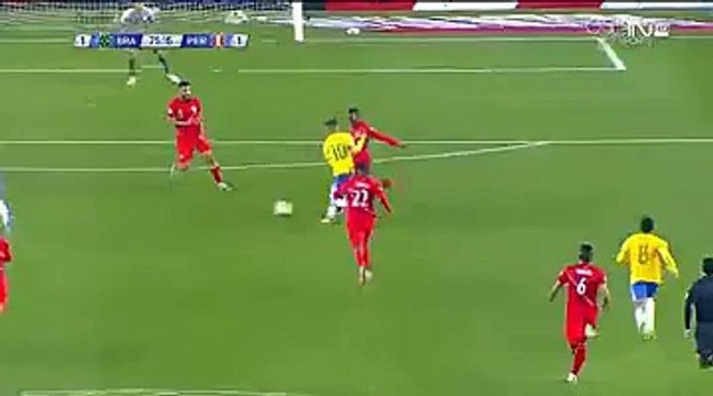 Douglas Costa Incredible Miss | Brazil vs Peru 14.06.2015