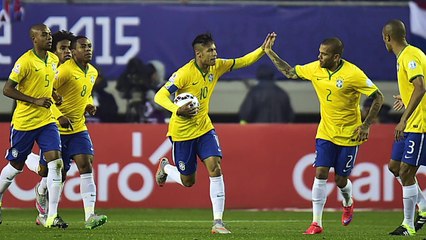 Brasil supera Peru no sufoco: 2 a 1