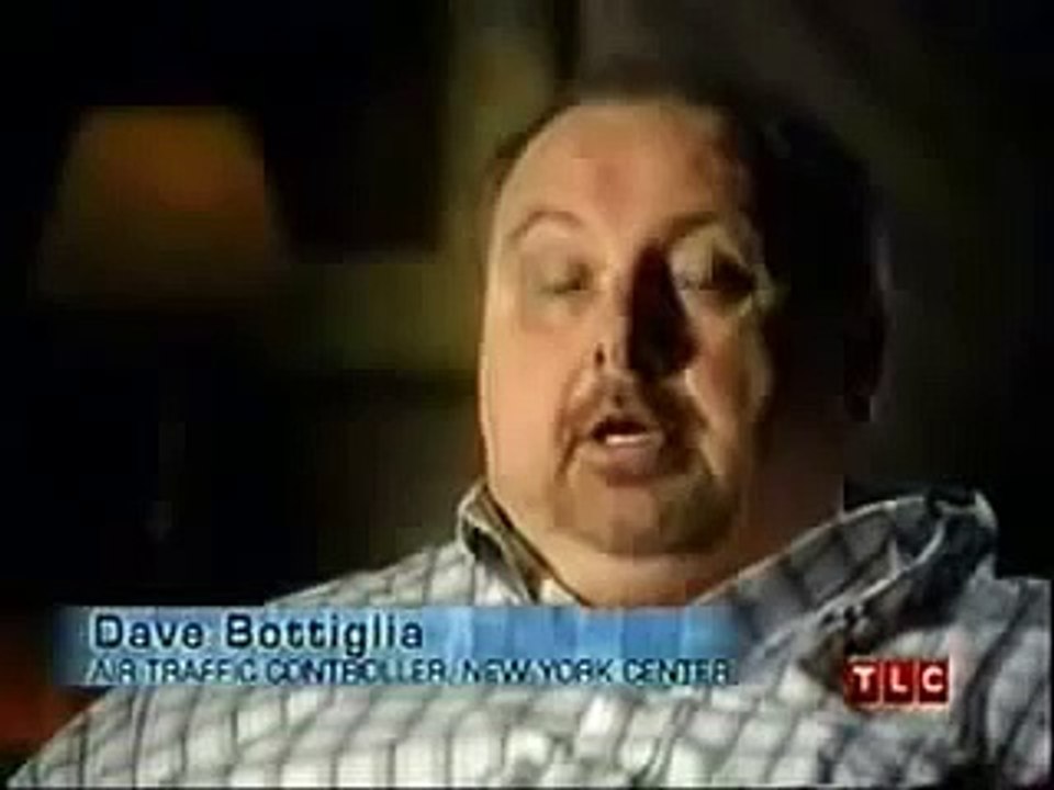 Air traffic Controller Describes Flight 175 Anomalies