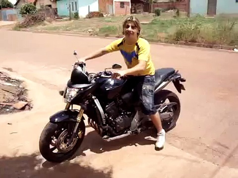 Foi se Exibir com a moto Nova e se deu mal