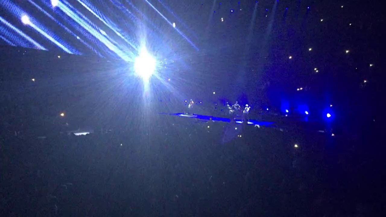 2015-06-13 - U2 - Centre Bell