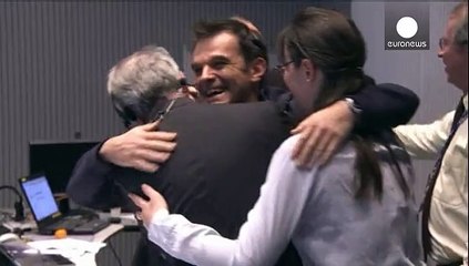 الروبوت فيلاي يستيقظ على المذنب تشوري