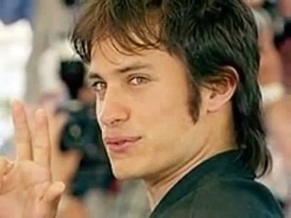 Gael Garcia Bernal - hot hot hot !!!!