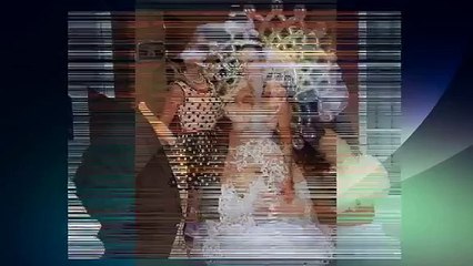 30 WTF Wedding Dresses That Will Make You Shake Your Head