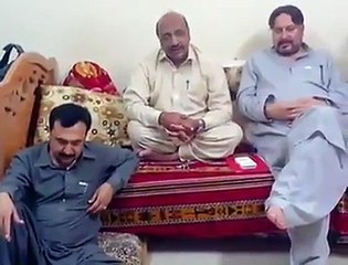 Descargar video: Janan kali ta ra naghay pashto poetry, pashto songs, pashto tapay, tang takor rabab, pashto dance, pashto funny drama