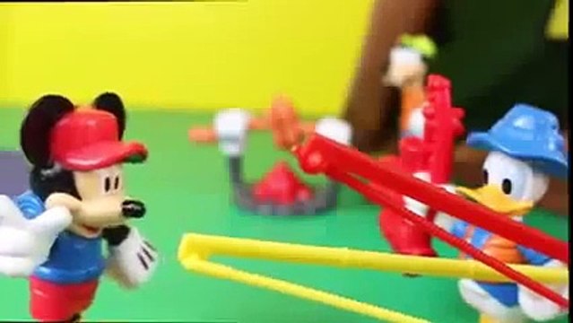 Mickey Mouse Clubhouse Campfire and Fishing with Mickey Minnie Donald Duck and Goofy ToysR
