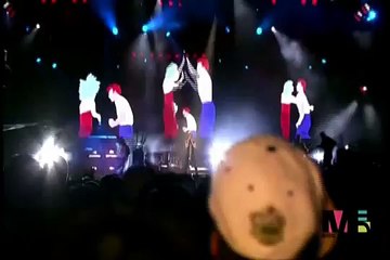 David Bowie - I'm Afraid of Americans (2004 Live)