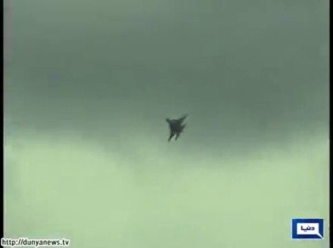 Pakistan displays JF-17 Thunder at Paris Air Show