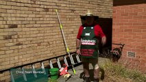 How to Clean Gutters - DIY at Bunnings