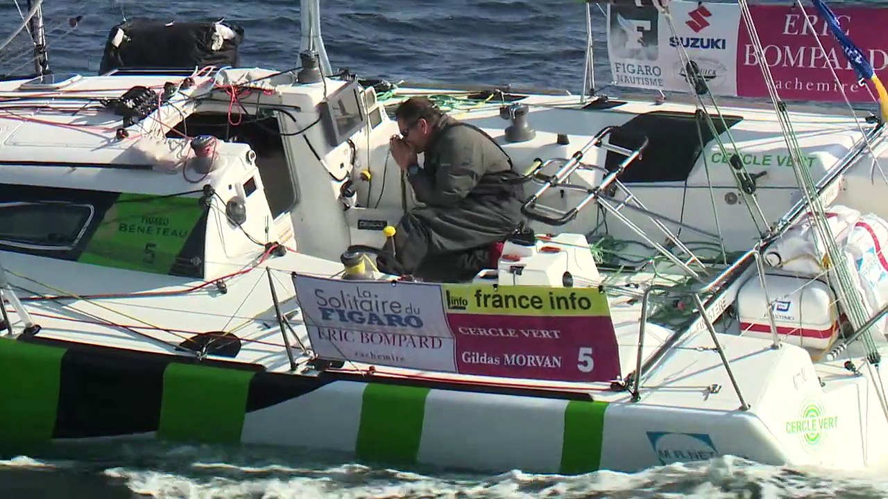 Envoi depuis le bateau média Etoile: Cercle Vert au large de Sein