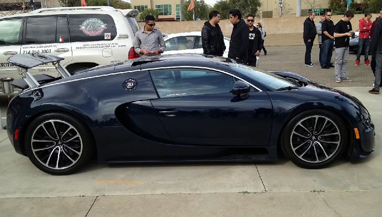 Bugatti Veyron Super Sport - 1,200 HP Out In The Wild! CRAZY Acceleration!