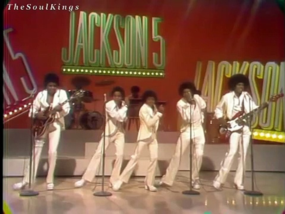 Michael Jackson - Looking Through The Windows