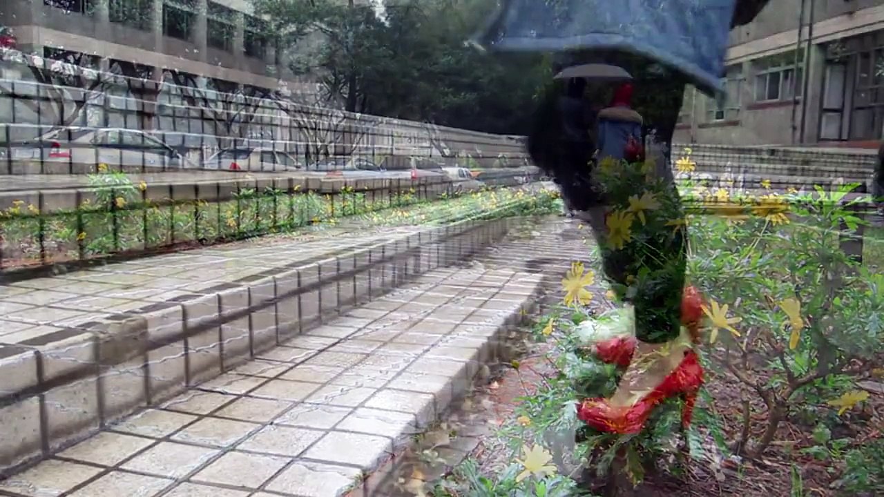 紅色高跟鞋