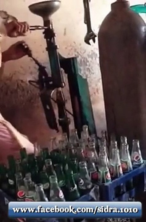 fake Pepsi and Coke preparing in Pakistan For the month of Ramadan