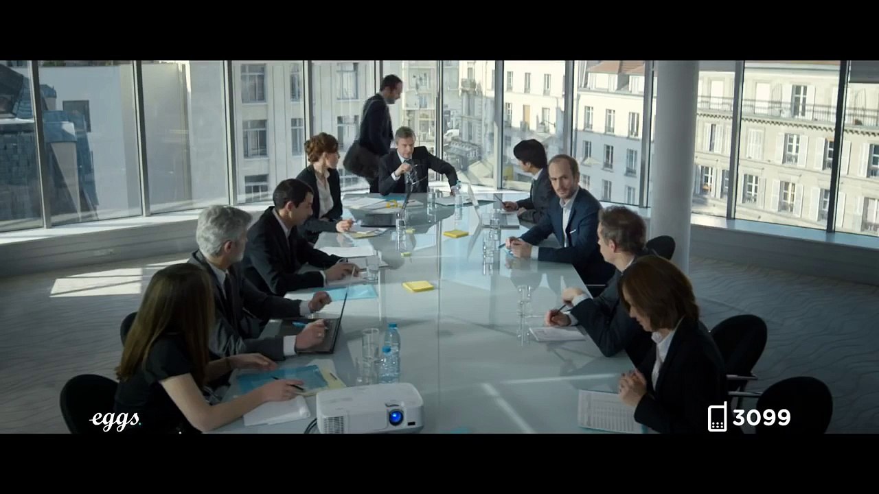 Romain au bureau - Pub TV Direct Energie 2015